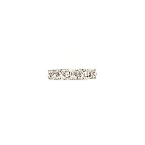 Square Link Diamond Ring