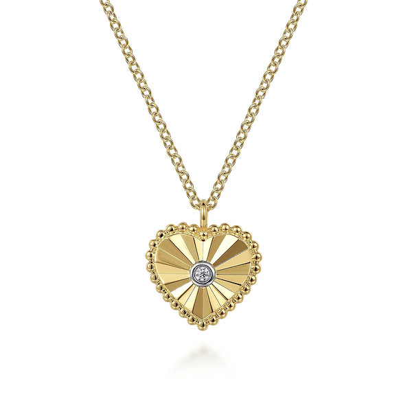 Bujukan Gaby Textured Heart Necklace